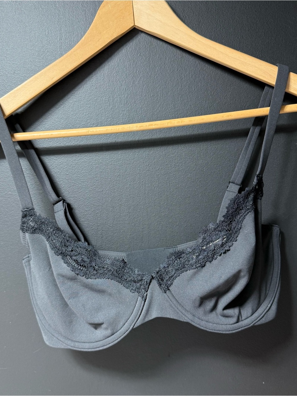 Fits Everybody Lace Unlined Demi Bra SKIMS 32DDD